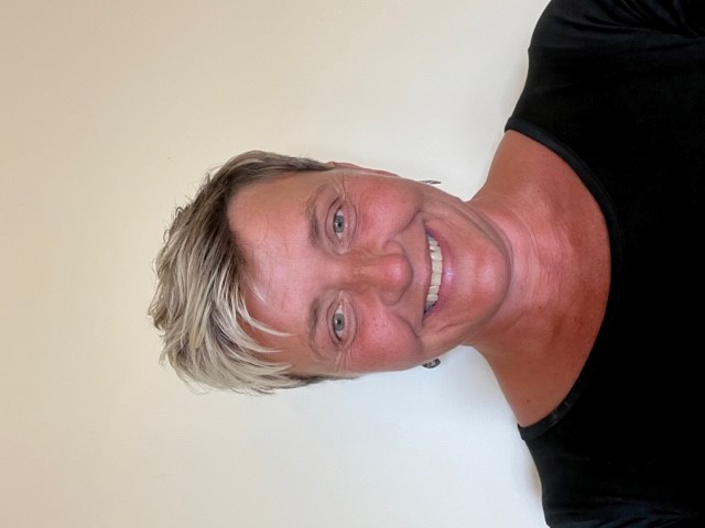 Head shot of Carrie Voysey